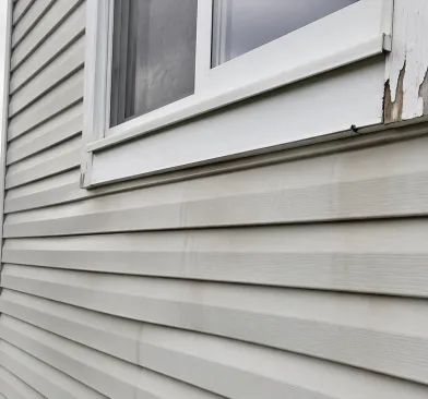 The Early Signs Your Siding Is Letting Moisture In